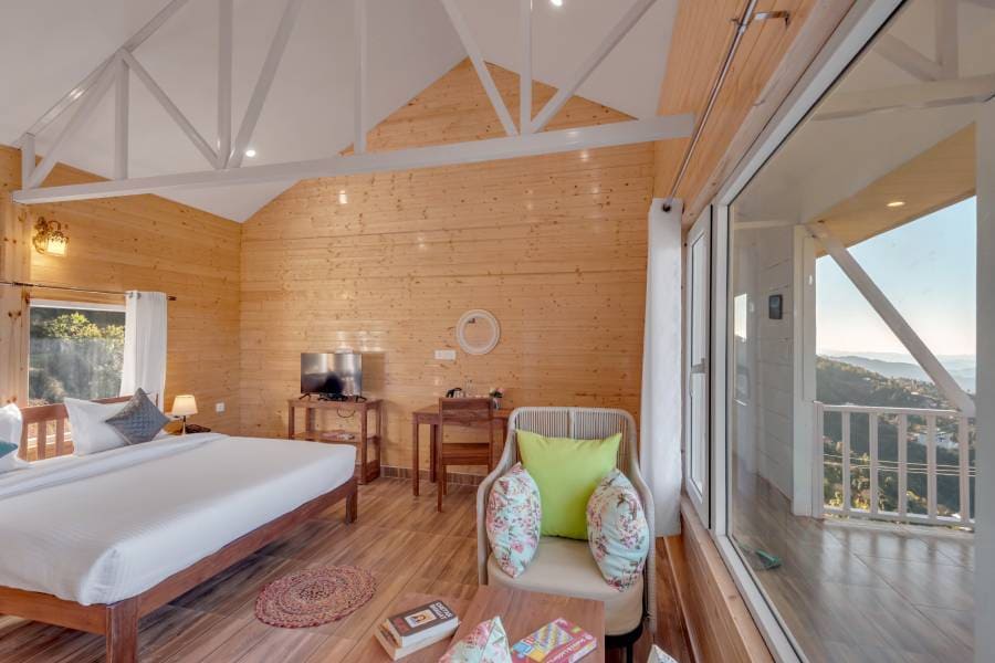 Premier Room